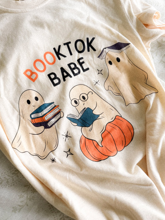 BookTok Babe Cuties Ghost T-Shirt