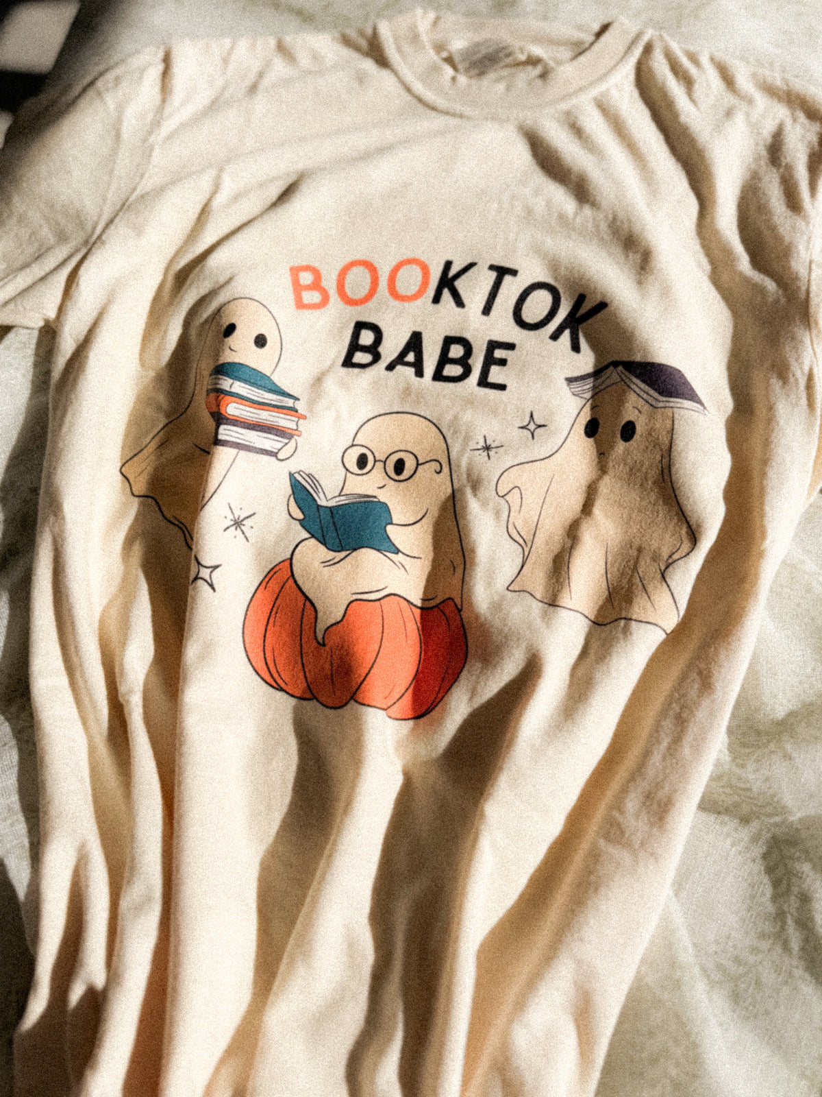 BookTok Babe Cuties Ghost T-Shirt