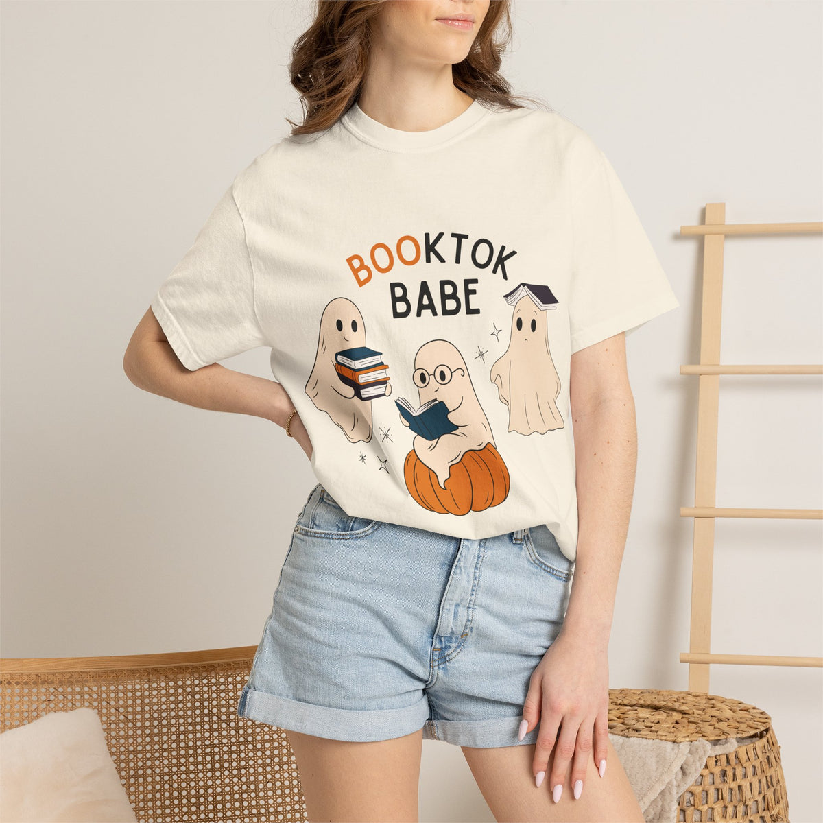 BookTok Babe Cuties Ghost T-Shirt