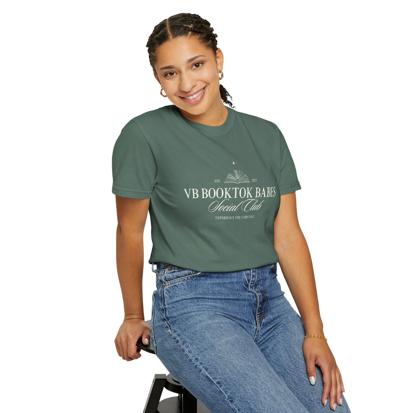 VB Booktok Babes Book Club T-Shirt — Literary Vintage Graphic Tee