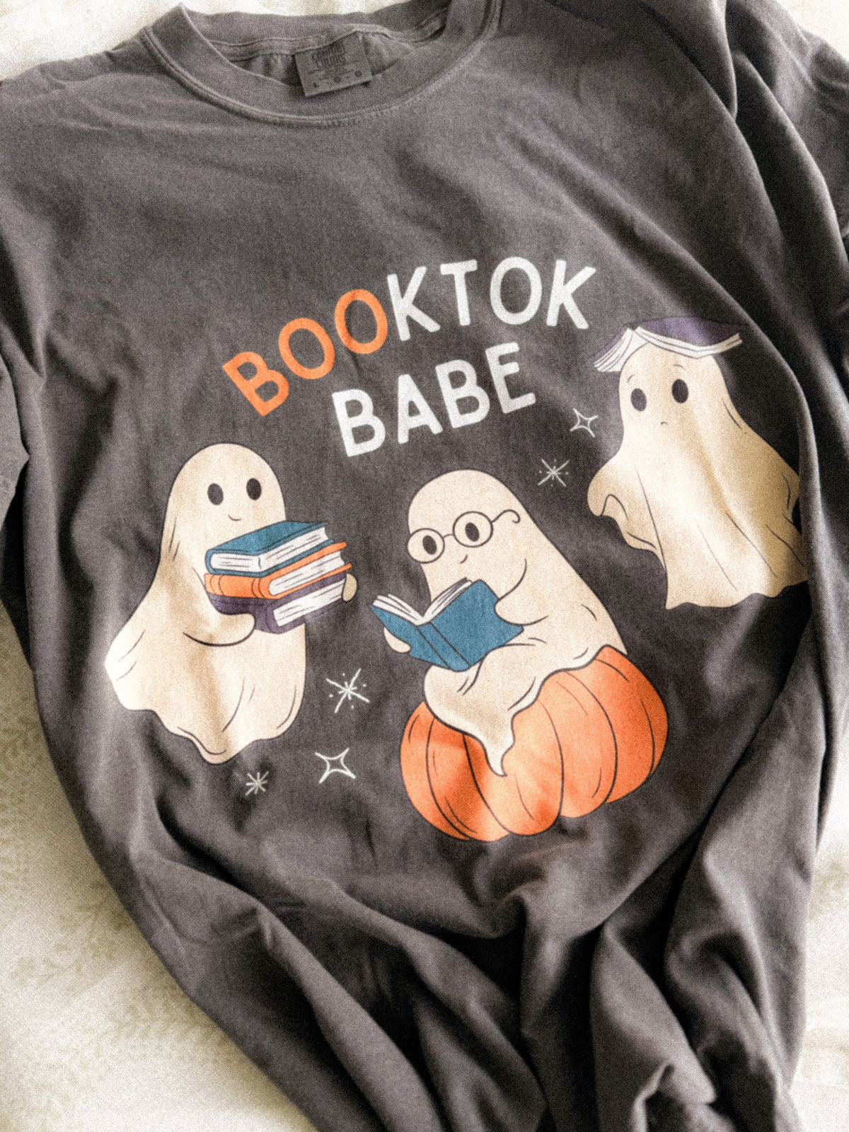 BookTok Babe Cuties Ghost T-Shirt